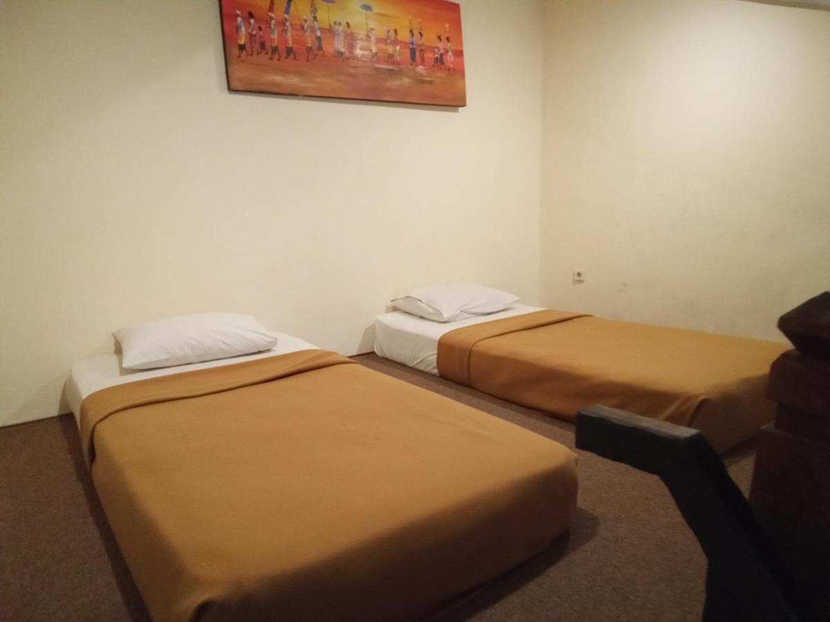 Hotel Puri Dibia Kuta Kuta Lombok Extérieur photo