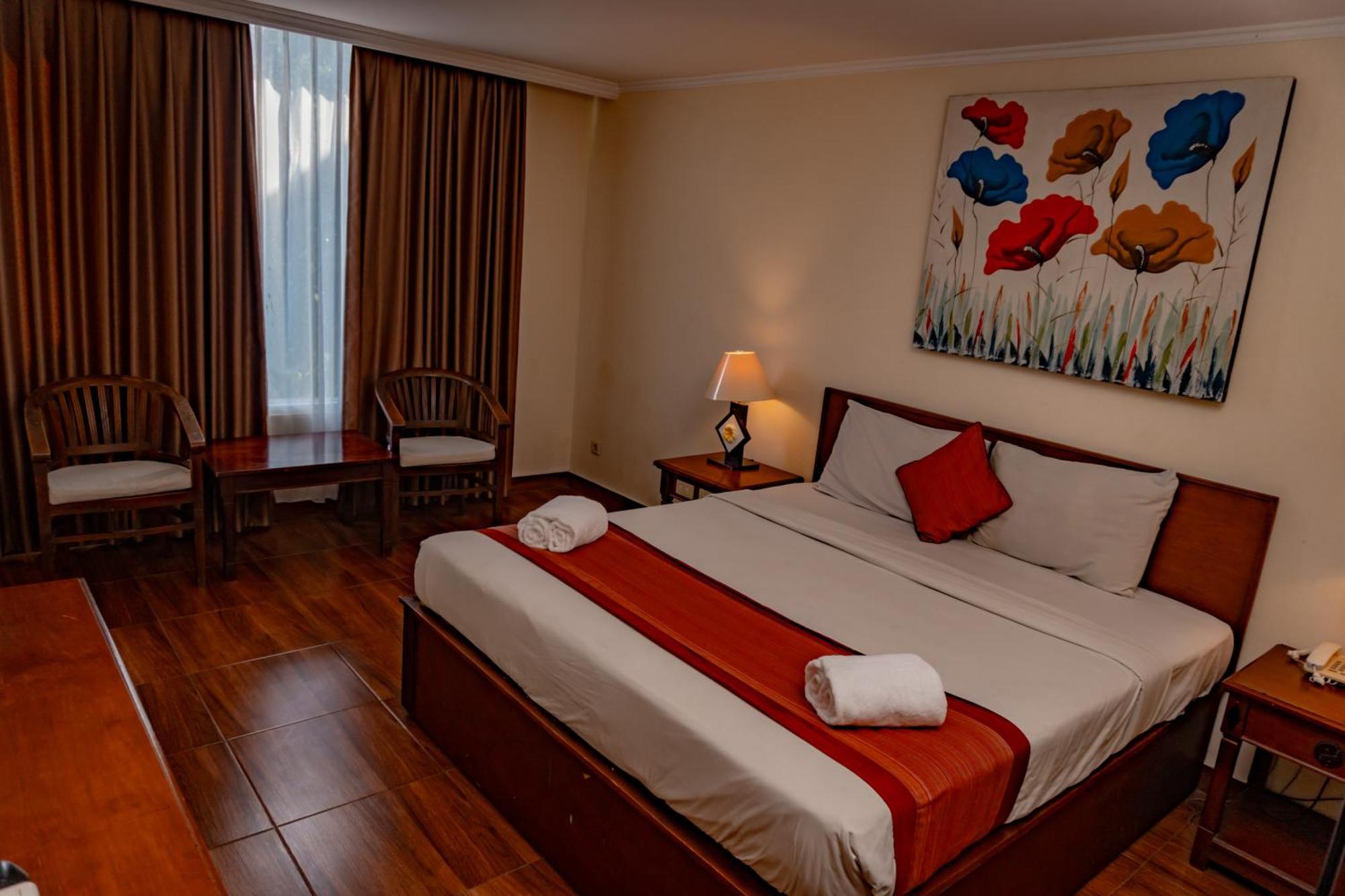 Hotel Puri Dibia Kuta Kuta Lombok Extérieur photo